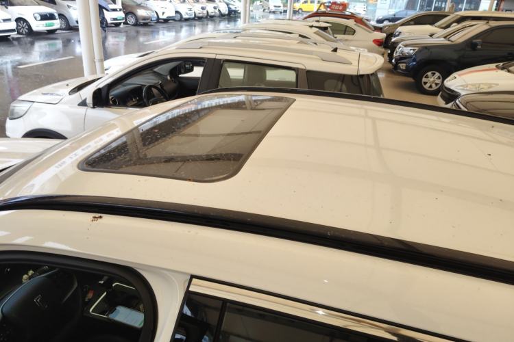 Used Bestune T55 2023 1.5T Automatic Leap Model Roof