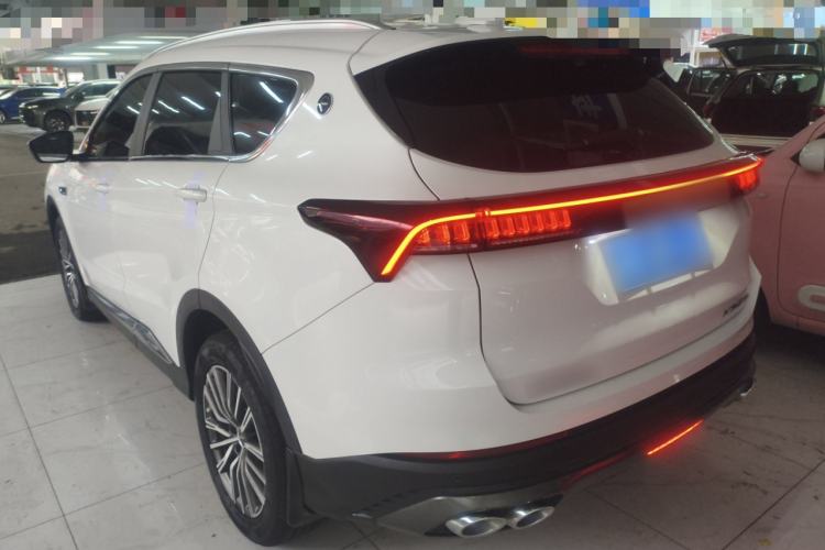 Used JETOUR X70 PLUS 2023 1.5T DCT Brave PLUS 5-Seater