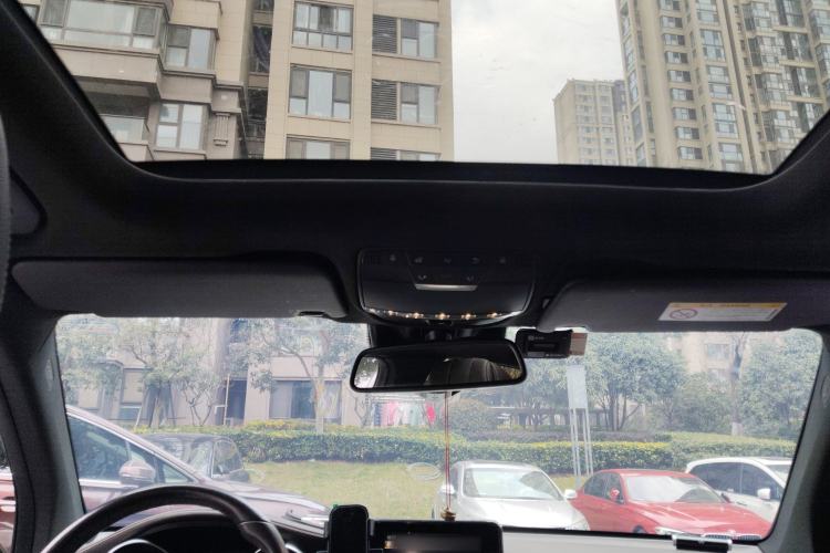 Used Mercedes-Benz GLC 2016 GLC 260 4MATIC Luxury Model
