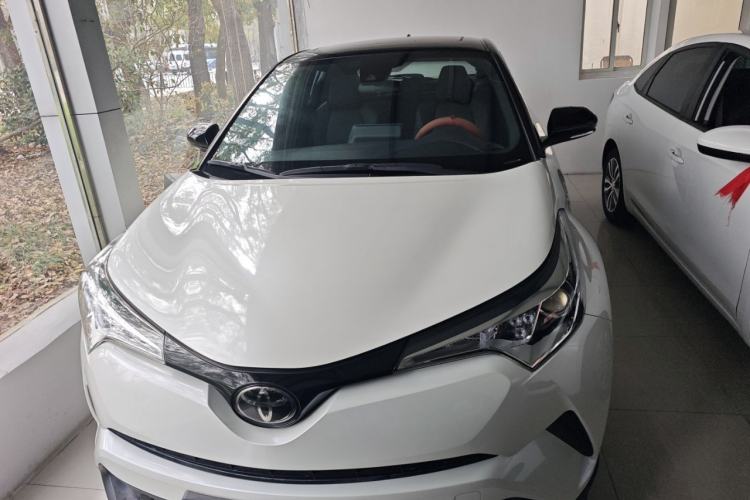 Used Toyota C-HR 2020 2.0L Leading Edition
