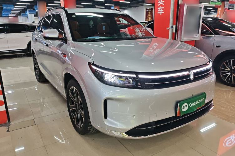 Used Hima AITO M7 2024 1.5T Intelligent Driving All-Wheel Drive Pro Version 5 Seats Ternary Lithium Battery
