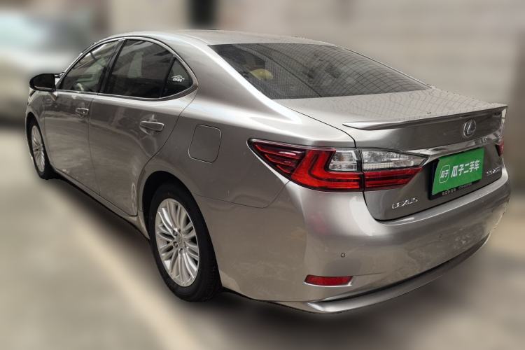 Used Lexus ES 2015 200 Elite Edition Rear Left 45 Deg