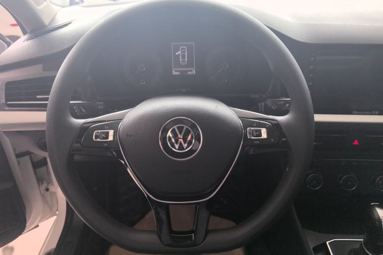 Used Volkswagen Lavida 2021 1.5L Automatic Comfort Edition Steering Wheel
