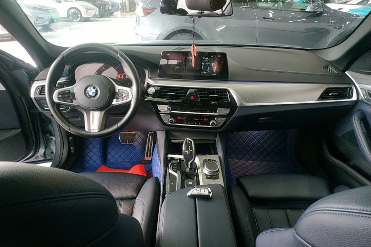 Used BMW 5 Series 2019 Restyled 525i M Sport Package