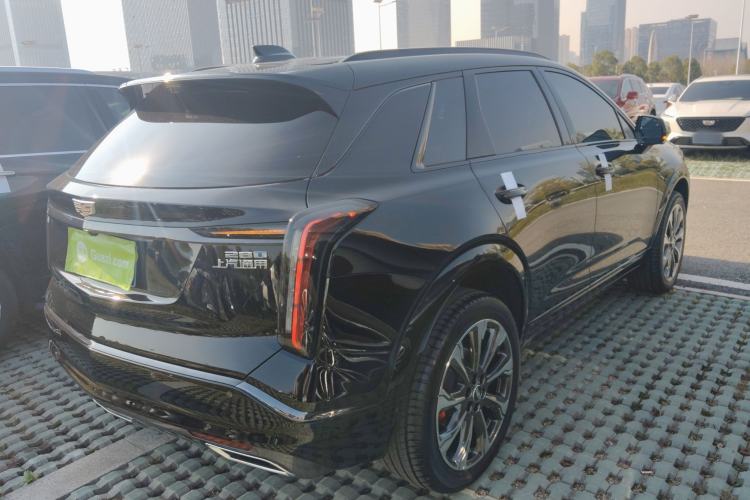 Used Cadillac XT5 2025 2.0T Platinum Edition
