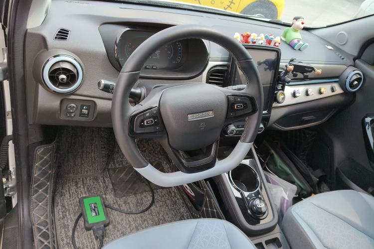 Used Chery Little Ant 2022 Revised Version Sweet Pink Edition Half-Sugar Version Lithium Iron Phosphate 30.7 kWh 30 kW 301 km
