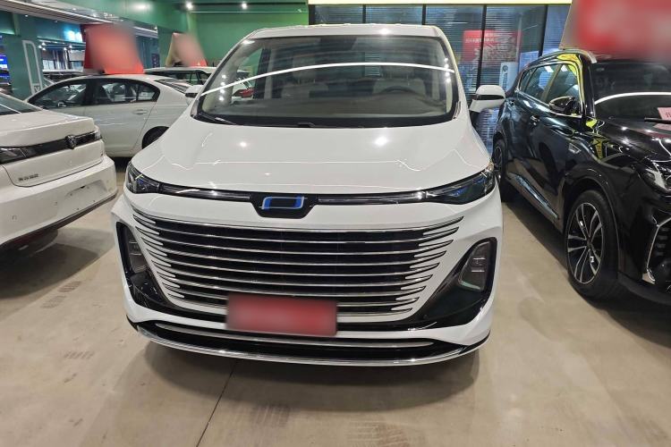 Used Bestune M9 2023 2.0T Prestige Edition
