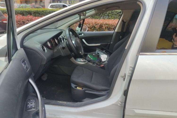 Used Peugeot 408 2013 2.0L Automatic Comfort Edition Driver Seat