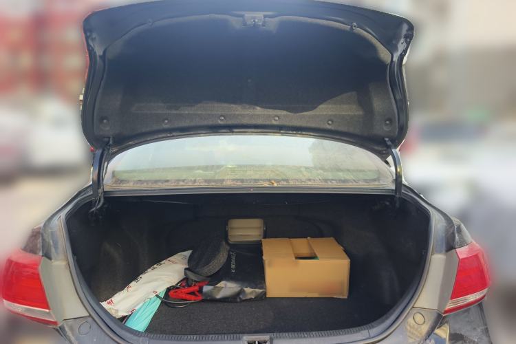 Used Toyota Camry 2010 240G Classic Edition Trunk