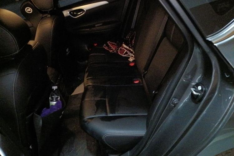 Used Nissan Sylphy 2024 Classic 1.6XE+ CVT Large-Screen Version
