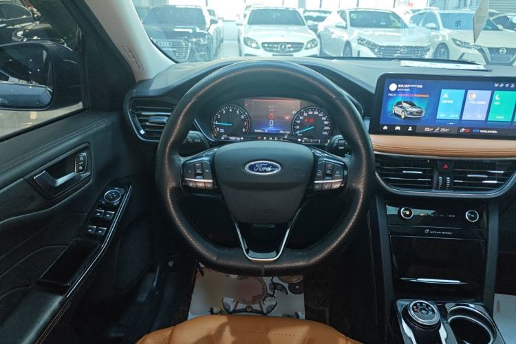 Used Ford Escape 2020 EcoBoost 245 Two-Wheel-Drive Titanium Edition Steering Wheel