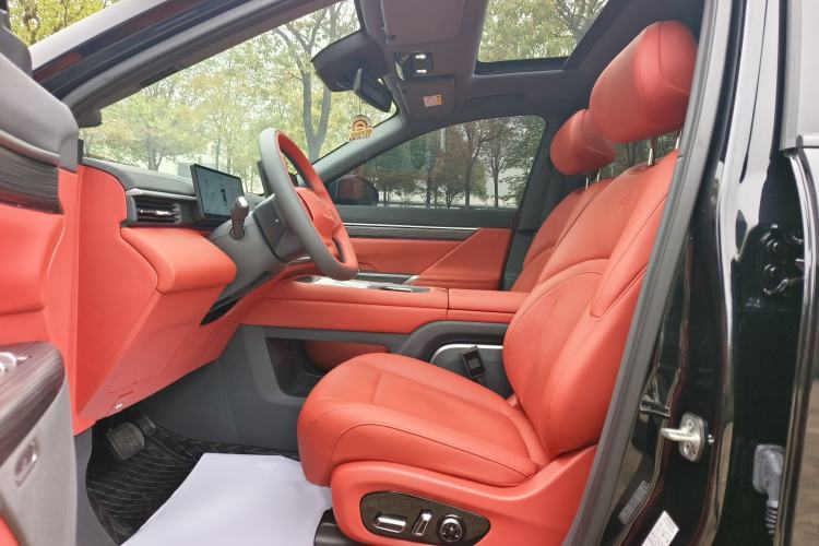 Used Dongfeng eπ eπ008 2025 636Ultra LikeYi Edition 6-Seater
