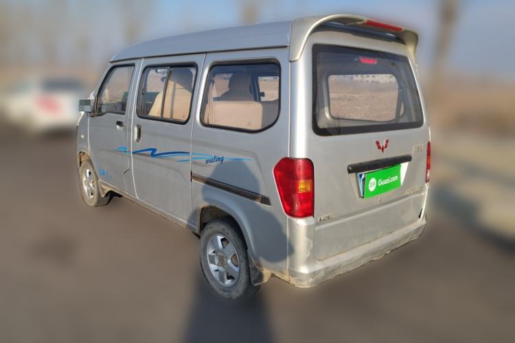 Used Wuling Zhiguang 2015 1.2L Practical LS-I Model