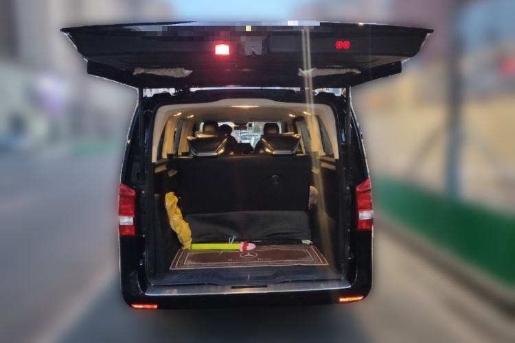 Used Mercedes-Benz Vito 2021 2.0T Elite Version 7 Seats