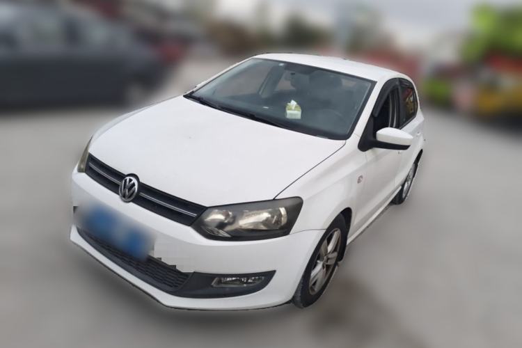 Used Volkswagen Polo 2009 Kica 1.4L Manual Fashion Edition