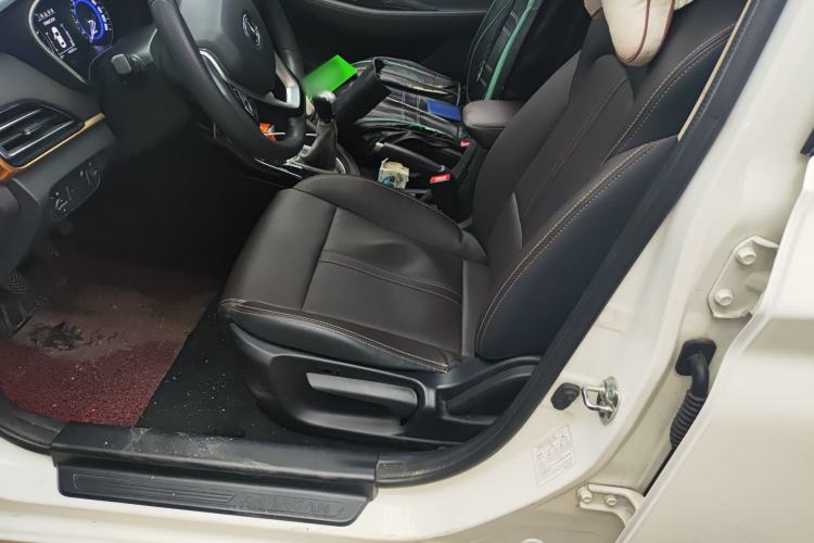 Used CHANGAN Eado DT 2018 1.6L Manual Smart Enjoyment Model