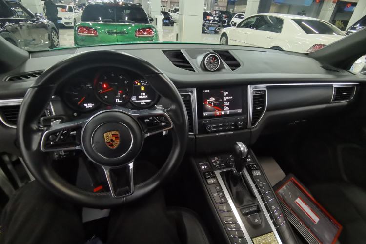 Used Porsche Macan 2017 Macan 2.0T