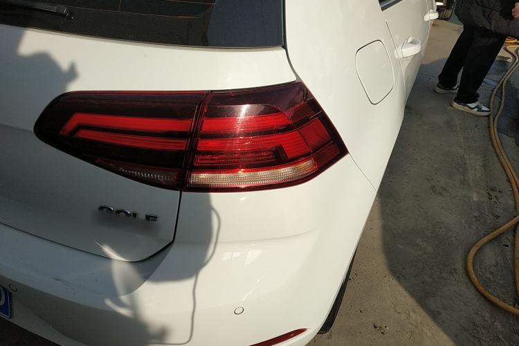 Used Volkswagen Golf 2018 230TSI Automatic Comfort Model
