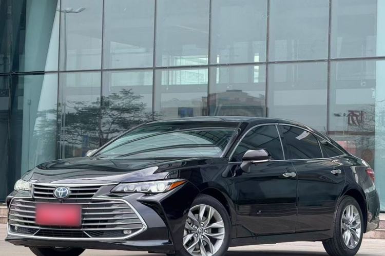 Used Toyota Avalon 2019 Dual-Engine 2.5L Luxury Edition China VI Standard