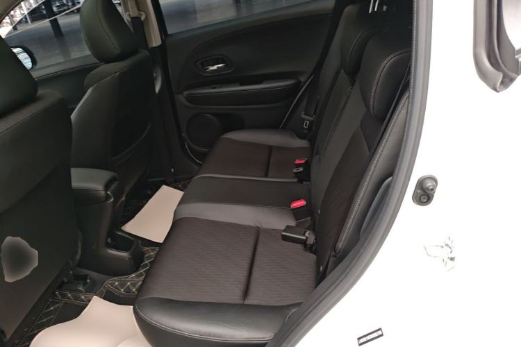 Used Honda Vezel 2020 220 TURBO CVT Luxury Edition
