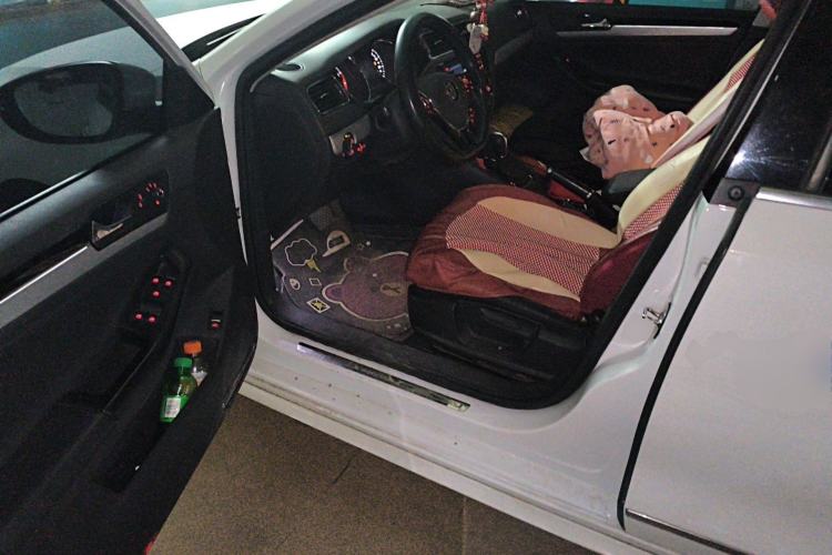 Used Volkswagen Sagitar 2018 280TSI DSG Ignite Edition Driver Seat