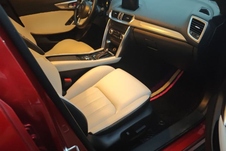 Used Mazda CX-4 2016 2.5L Automatic 4x4 Bluetide Fearless Edition
