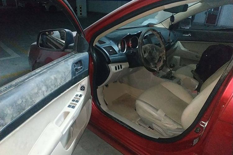 Used Mitsubishi Lancer EX 2012 New Year Edition 1.8L Manual Comfort Model
