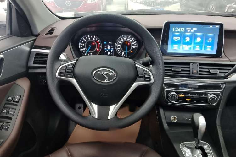 Used Soueast A5 Wing Dance 2022 1.5L CVT Wing Drill Model
