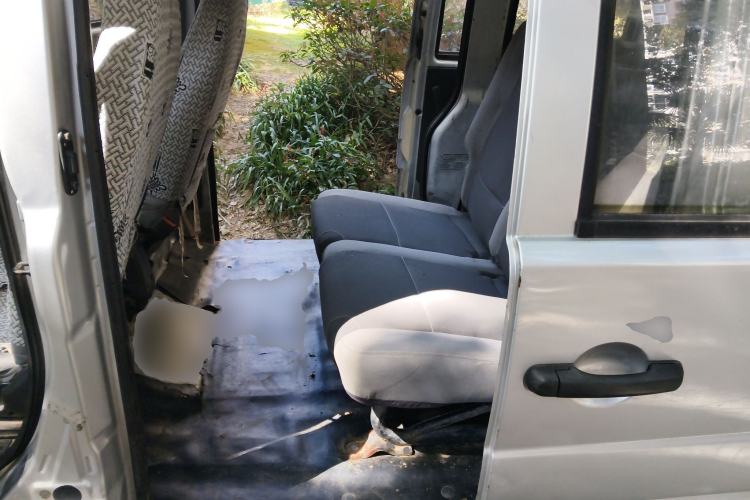 Used Dongfeng Xiaokang K07S 2016 1.2L Practical Version DK12-10 Left Rear Seat