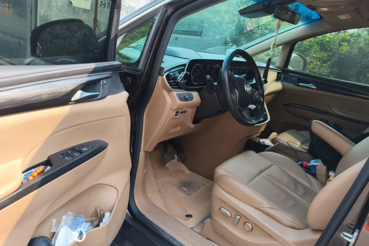 Used Buick GL8 2021 ES Landtrek 653T Smart Luxury Model Driver Seat