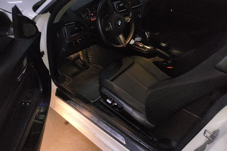 Used BMW 2 Series 2017 220i Sport Design Package
