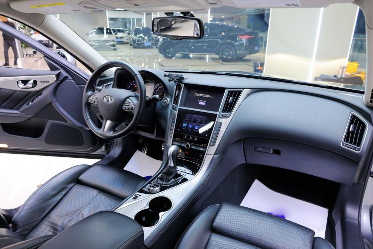 Used Infiniti Q50 2014 3.7L Luxury Sport Edition
