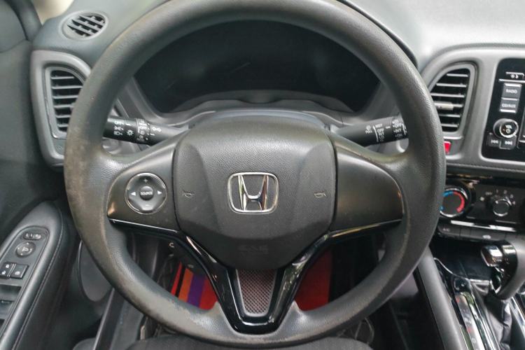 Used Honda Vezel 2015 1.5L CVT two-wheel drive Comfort trim Steering Wheel