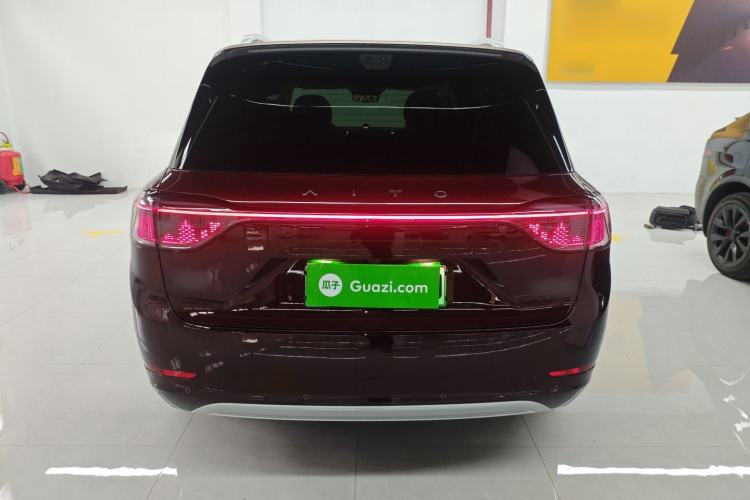 Used Hima AITO M9 2025 All-Electric Ultra Version 100 kWh 5-Seater Model
