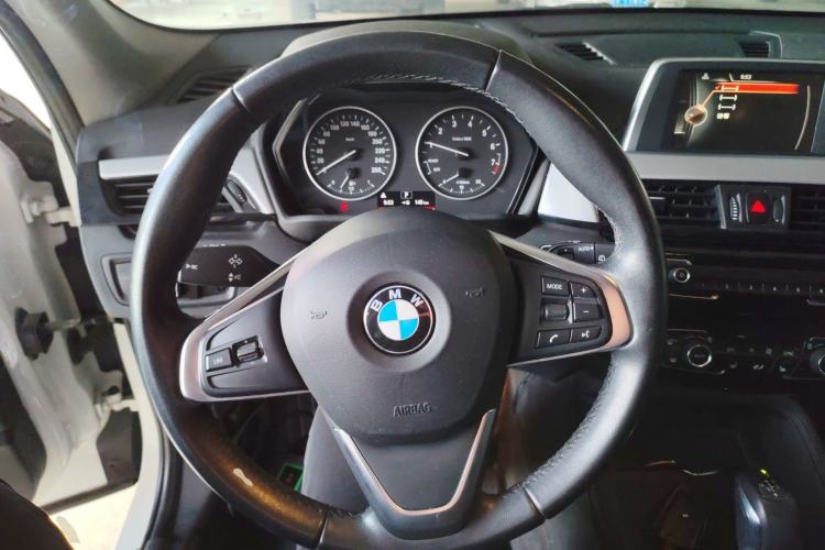 Used BMW X1 2016 sDrive18Li Premium Edition
