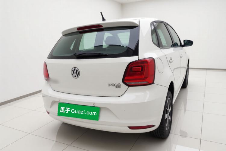 Used Volkswagen Polo 2016 1.6L Automatic Comfort Model Exterior 4