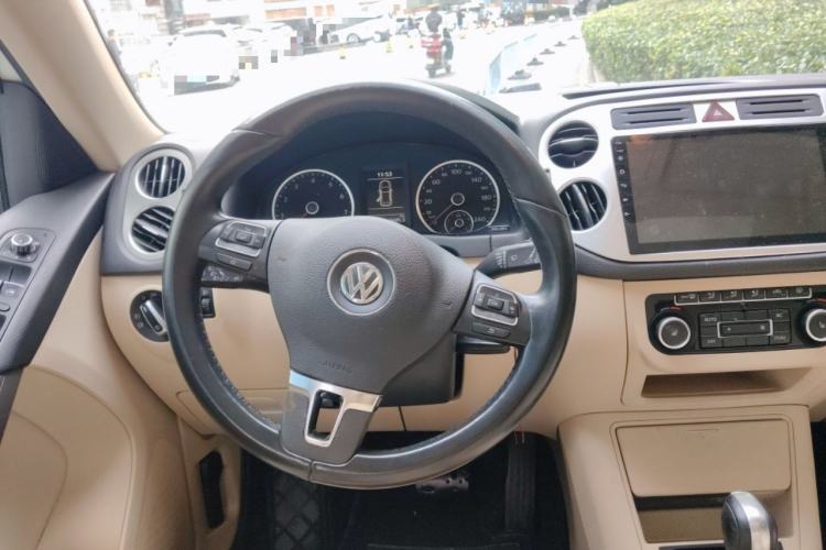 Used Volkswagen Tiguan L 2012 1.8TSI Automatic All-Wheel Drive Elite Edition
