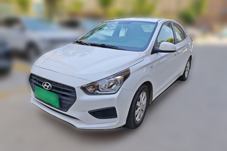Used Hyundai Verna (older generation) 2017 1.4L Manual Refreshed Version China VI Standard