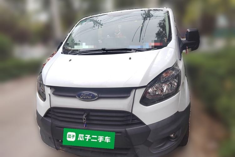 Used Ford Transit 2020 2.0T Gasoline Multi-Function Commercial Vehicle Mid-Drive Low-Roof Design with Dual Rear Doors Meeting China VI Emission Standards Front