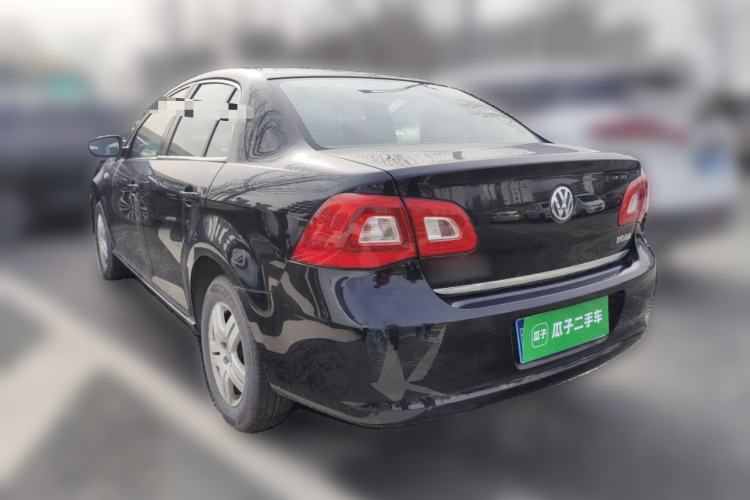 Used Volkswagen Bora 2011 1.6L Manual Fashion Edition
