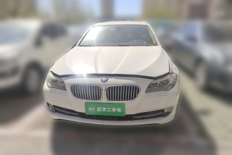 Used BMW 5 Series 2013 525Li Leading Model
