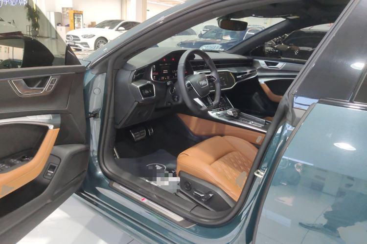 Used Audi A7L 2022 55 TFSI quattro S-line Edition One First Edition Driver Seat