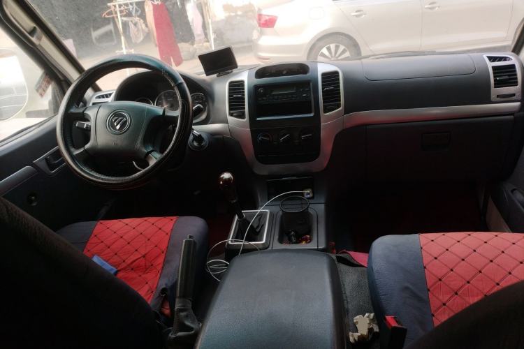 Used Foton Scenic 2012 2.0L Express Standard Short-Wheelbase Version 486EQV4
