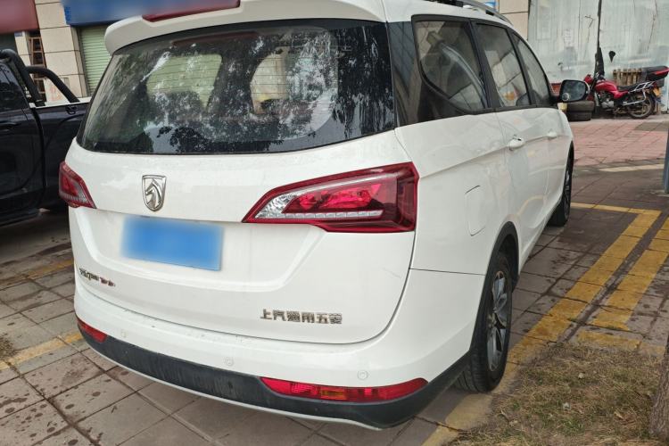 Used Baojun 730 2019 1.5T CVT Fashion Model 7 Seats China VI Emission Standard
