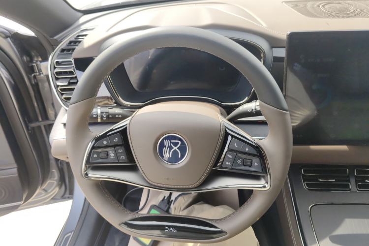 Used BYD Han 2020 EV Long-Range Deluxe Model Steering Wheel