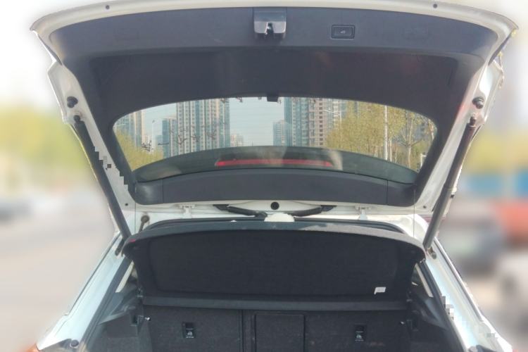 Used Volkswagen T-ROC 2022 280TSI DSG Two-Wheel Drive Elite PLUS
