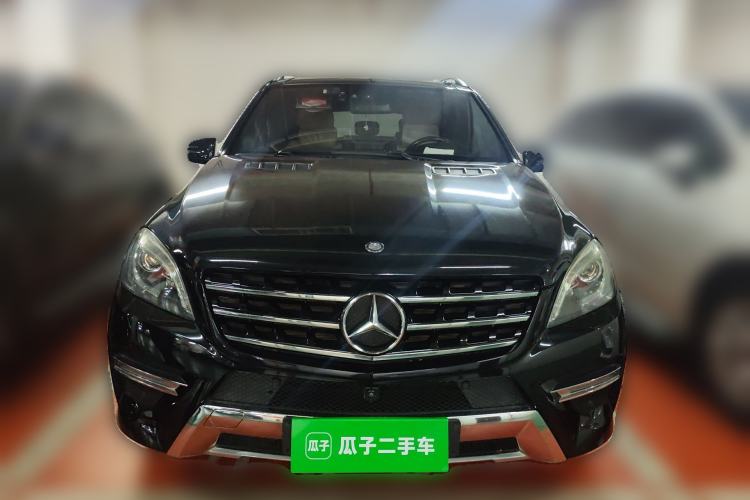 Used Mercedes-Benz M-Class 2014 ML 400 4MATIC Luxury Model Front