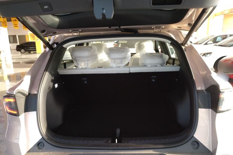 Used CHANGAN NEVO Q05 2026 Model 506 Max
