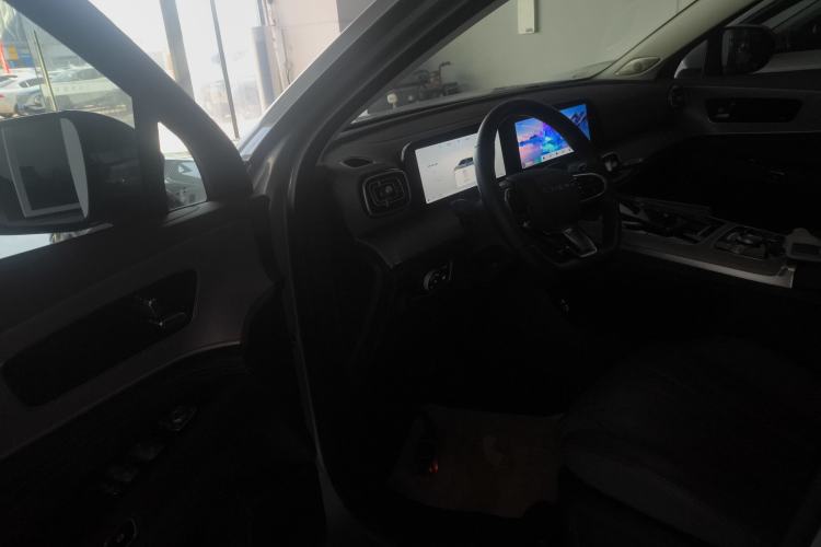 Used Chery Tiggo 9 C-DM 2025 1.5T 106KM Ultra-Comfort Edition 5 Seats Lithium-NMC