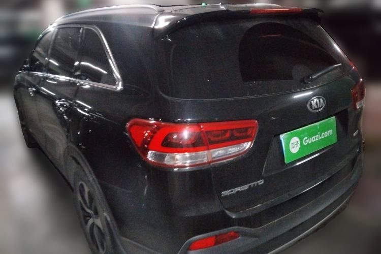 Used Kia Sorento 2015 Sorento L 2.0T Gasoline 4WD Sport Edition 7 Seats China IV Standard
